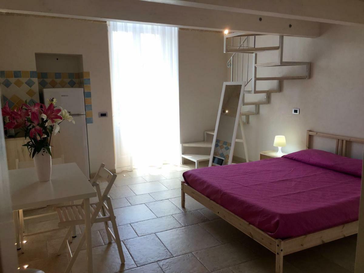 Cantaluna B&B Полиньяно-а-Маре Экстерьер фото